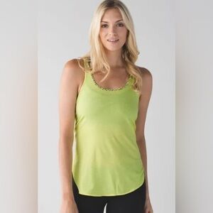 Lululemon sz 4 Vibrant Green Tank Top